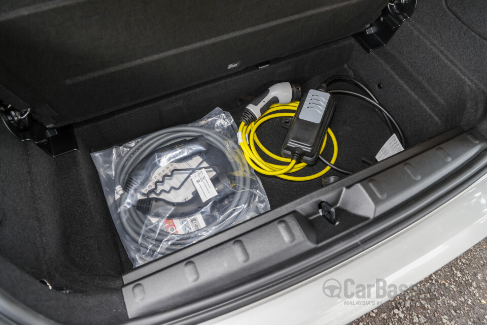 MINI Electric F56 LCI 2 (2021) Interior