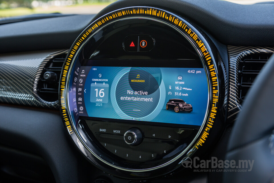 MINI Electric F56 LCI 2 (2021) Interior