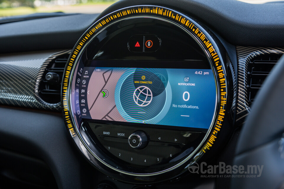 MINI Electric F56 LCI 2 (2021) Interior