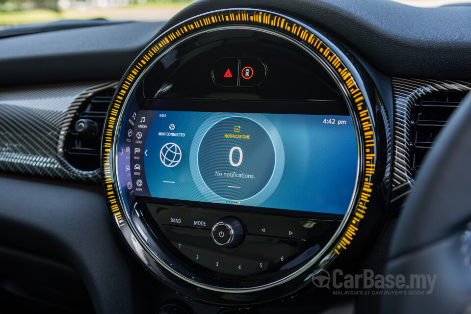 MINI Electric F56 LCI 2 (2021) Interior