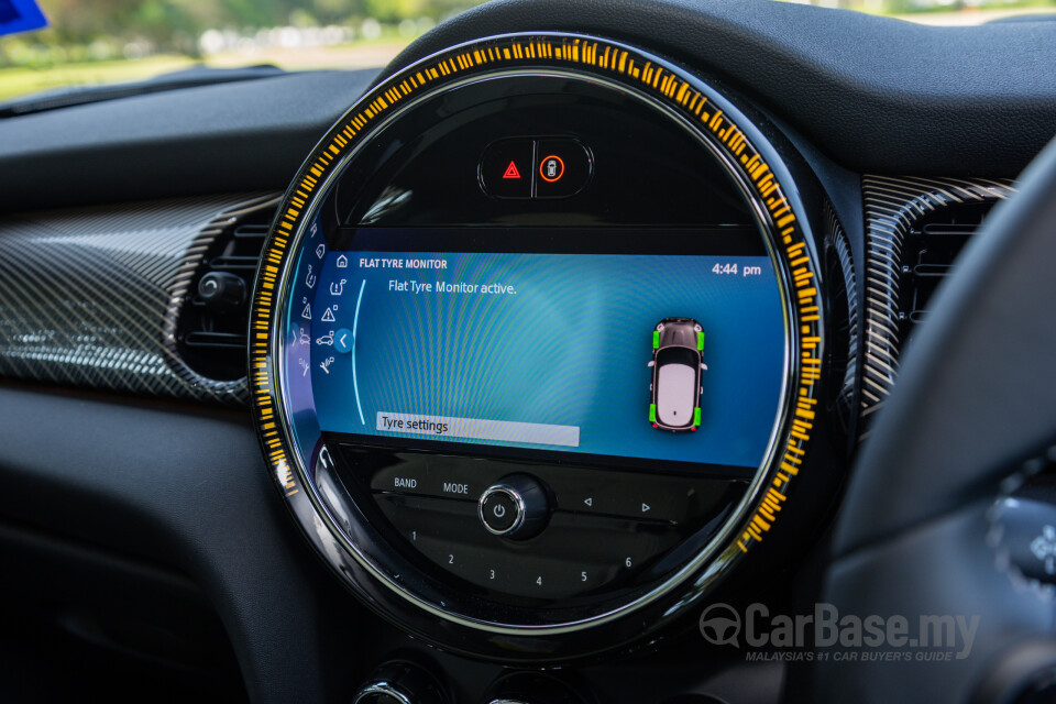 MINI Electric F56 LCI 2 (2021) Interior