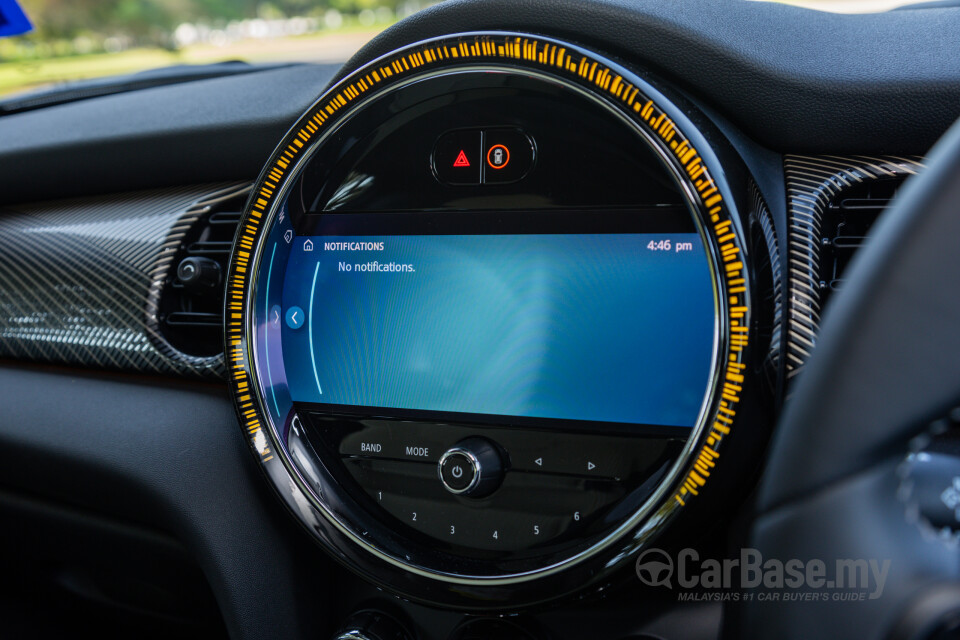 MINI Electric F56 LCI 2 (2021) Interior