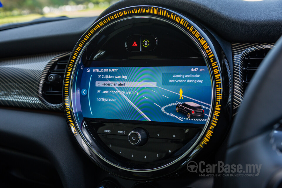 MINI Electric F56 LCI 2 (2021) Interior
