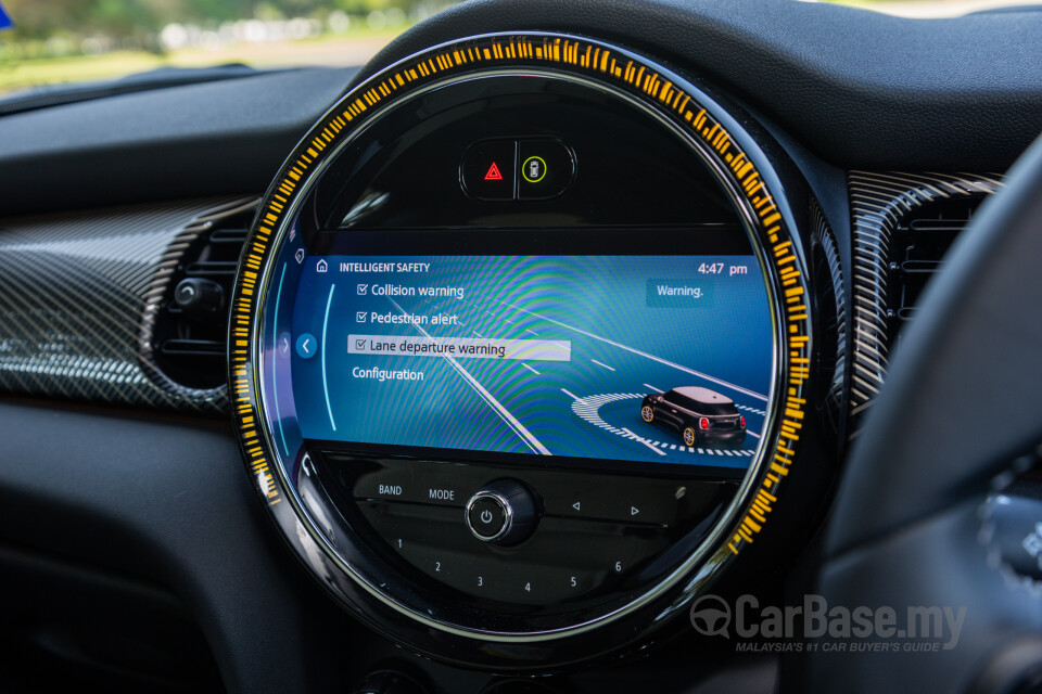 MINI Electric F56 LCI 2 (2021) Interior