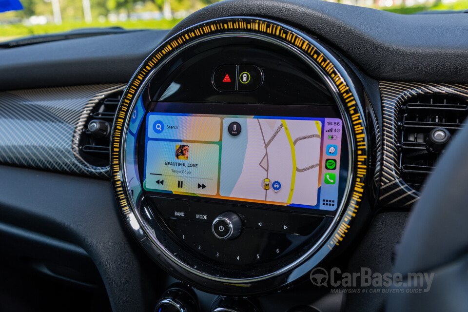 MINI Electric F56 LCI 2 (2021) Interior