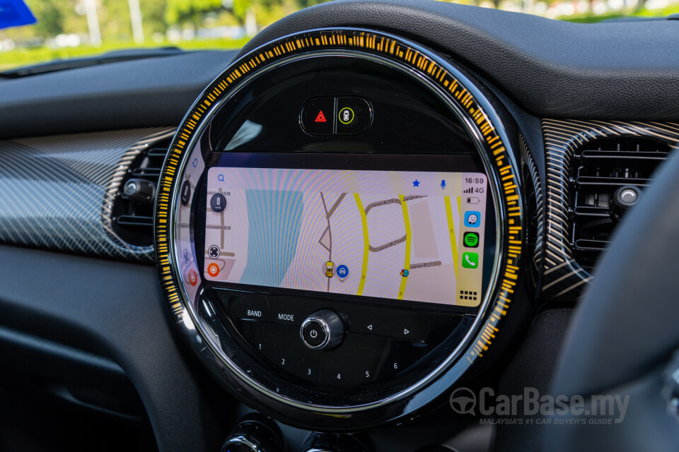 MINI Electric F56 LCI 2 (2021) Interior