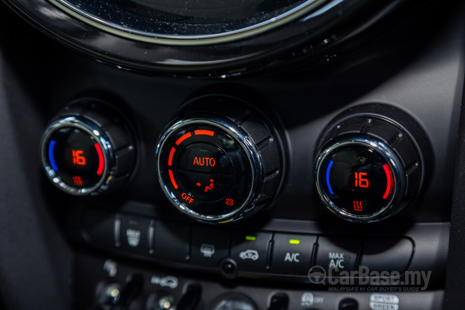 MINI Electric F56 LCI 2 (2021) Interior