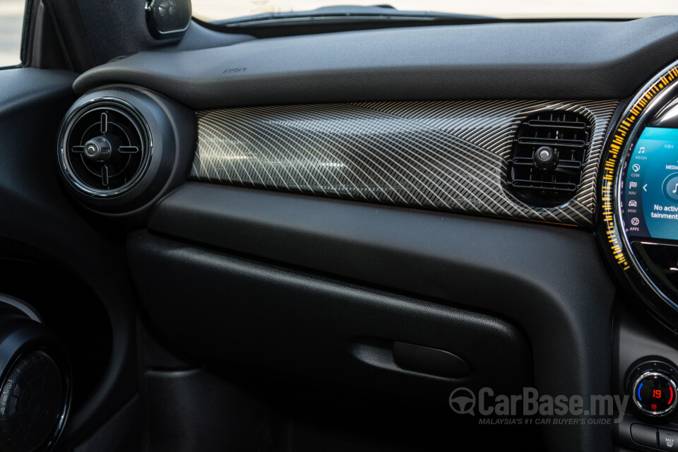 MINI Electric F56 LCI 2 (2021) Interior