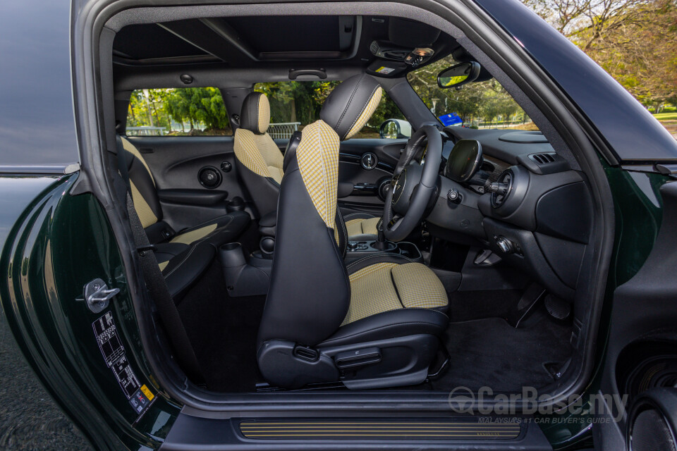 MINI Electric F56 LCI 2 (2021) Interior