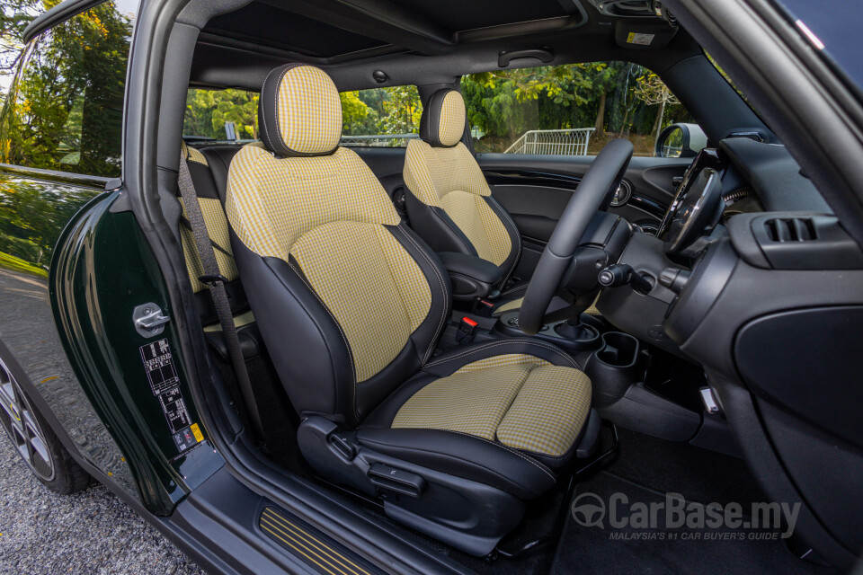 MINI Electric F56 LCI 2 (2021) Interior