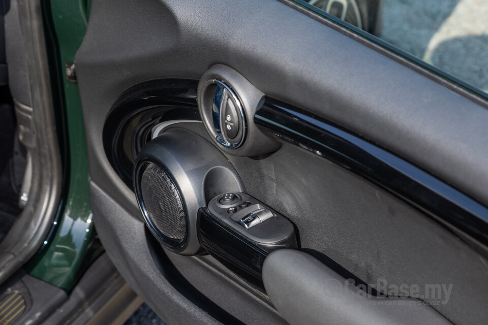 MINI Electric F56 LCI 2 (2021) Interior