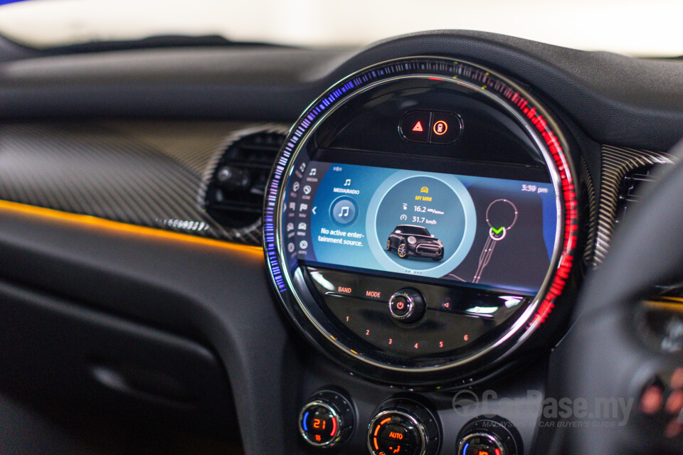 MINI Electric F56 LCI 2 (2021) Interior