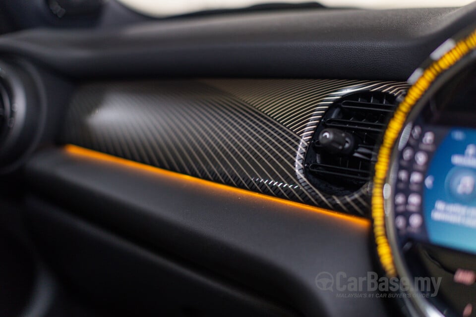 MINI Electric F56 LCI 2 (2021) Interior