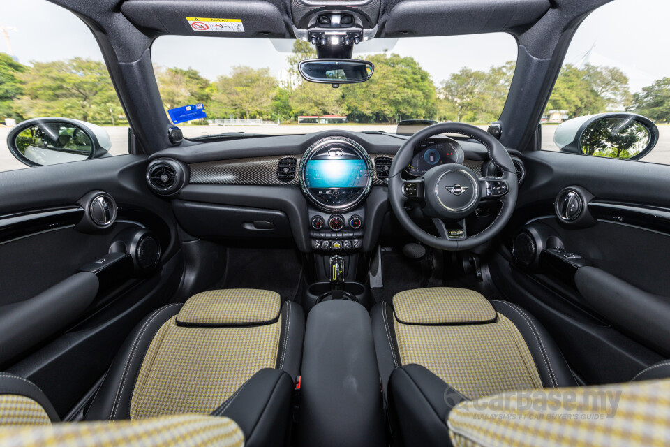 MINI Electric F56 LCI 2 (2021) Interior