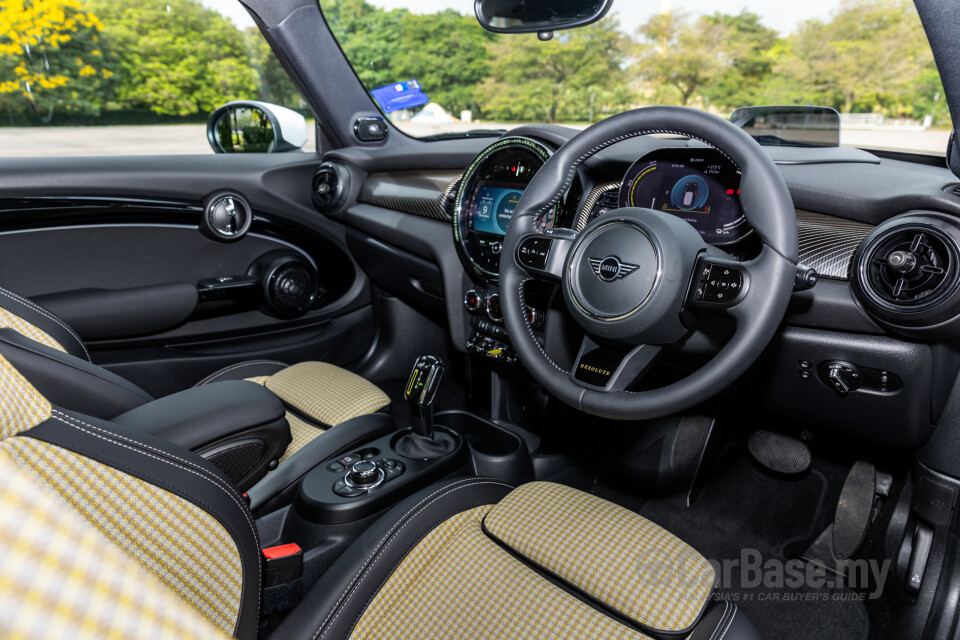 MINI Electric F56 LCI 2 (2021) Interior