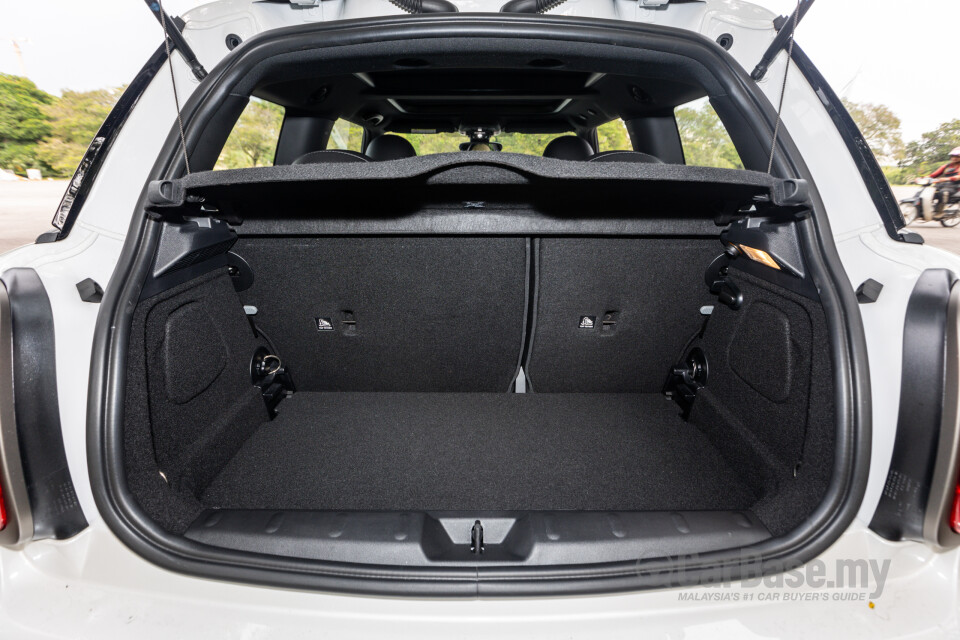 MINI Electric F56 LCI 2 (2021) Interior