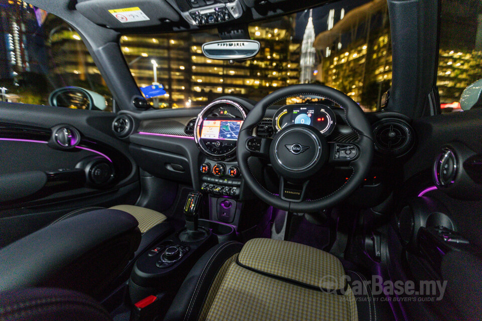 MINI Electric F56 LCI 2 (2021) Interior