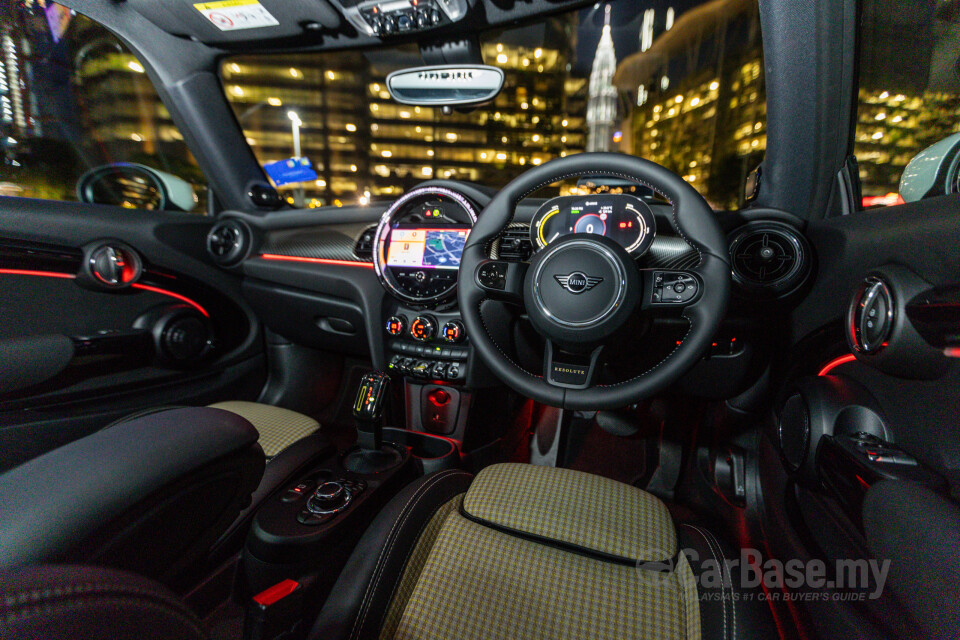 MINI Electric F56 LCI 2 (2021) Interior