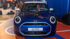 MINI Electric Exterior photo