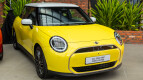 MINI Electric Exterior photo