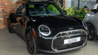 MINI Electric Exterior photo