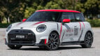 MINI Electric Exterior photo
