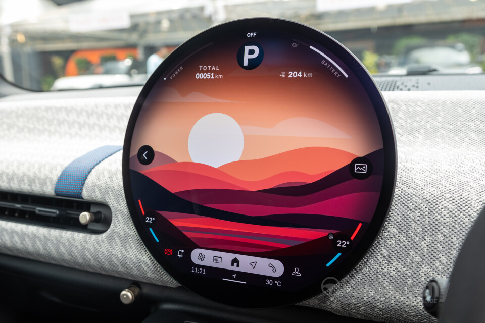 MINI Electric J01 (2024) Interior
