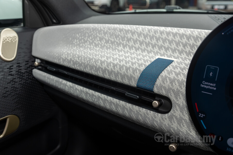 MINI Electric J01 (2024) Interior