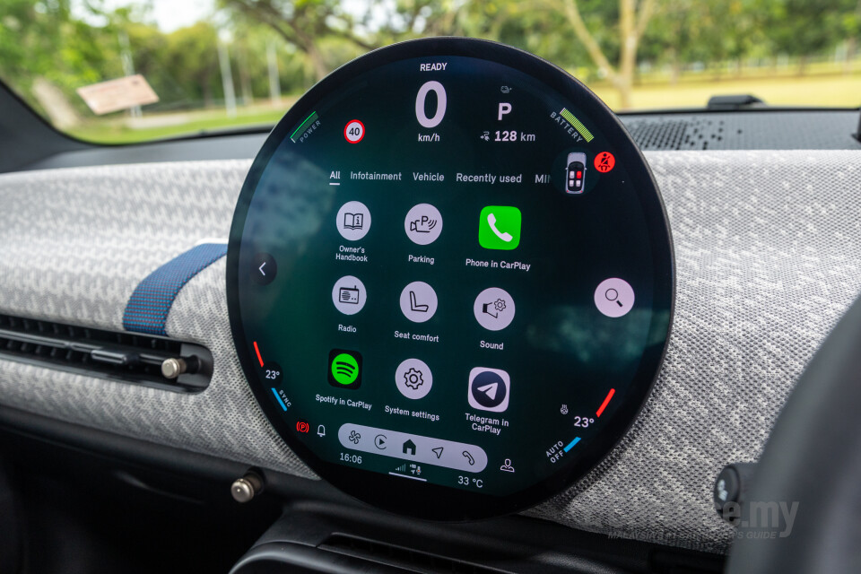 MINI Electric J01 (2024) Interior