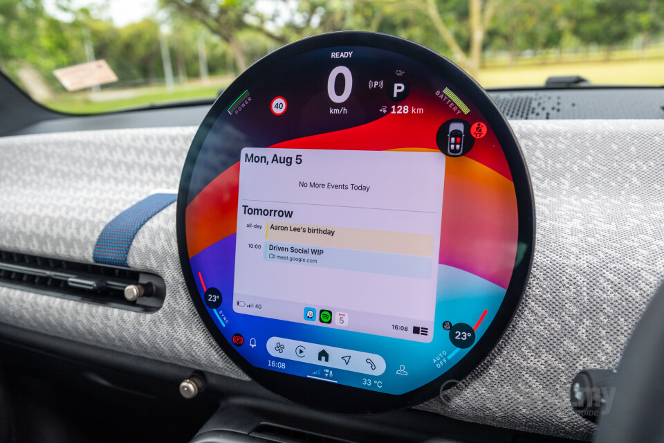 MINI Electric J01 (2024) Interior