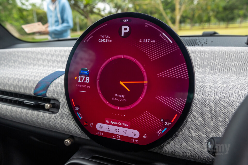 MINI Electric J01 (2024) Interior