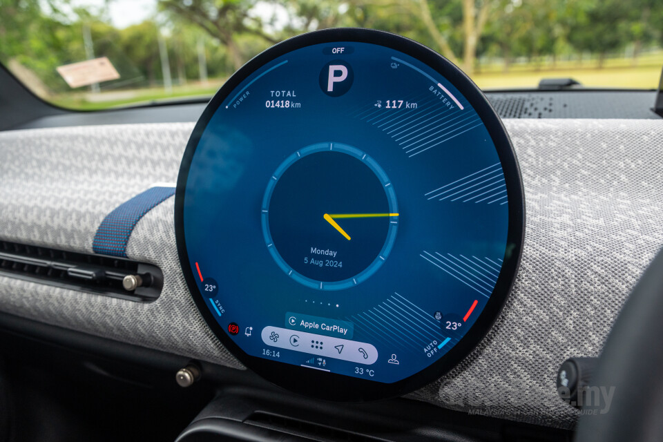 MINI Electric J01 (2024) Interior
