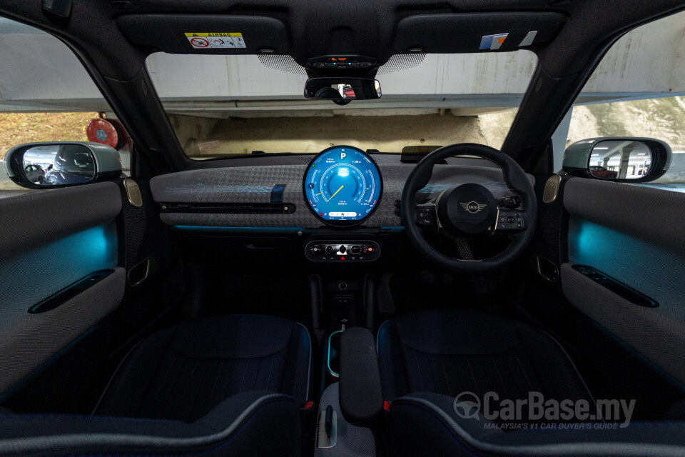 MINI Electric J01 (2024) Interior