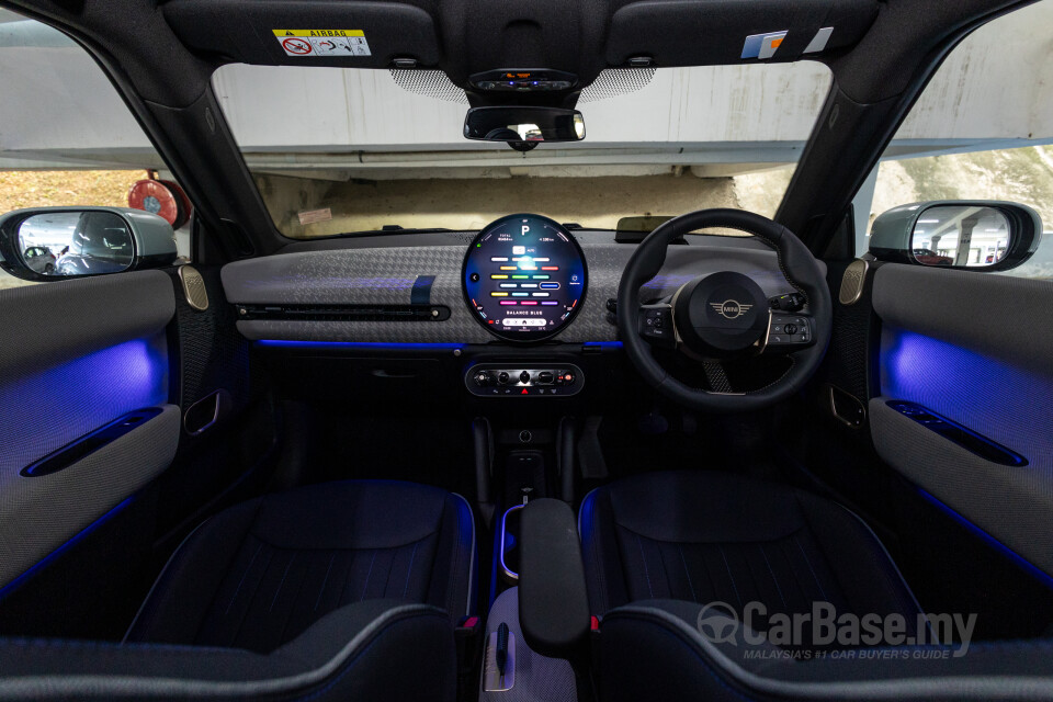 MINI Electric J01 (2024) Interior