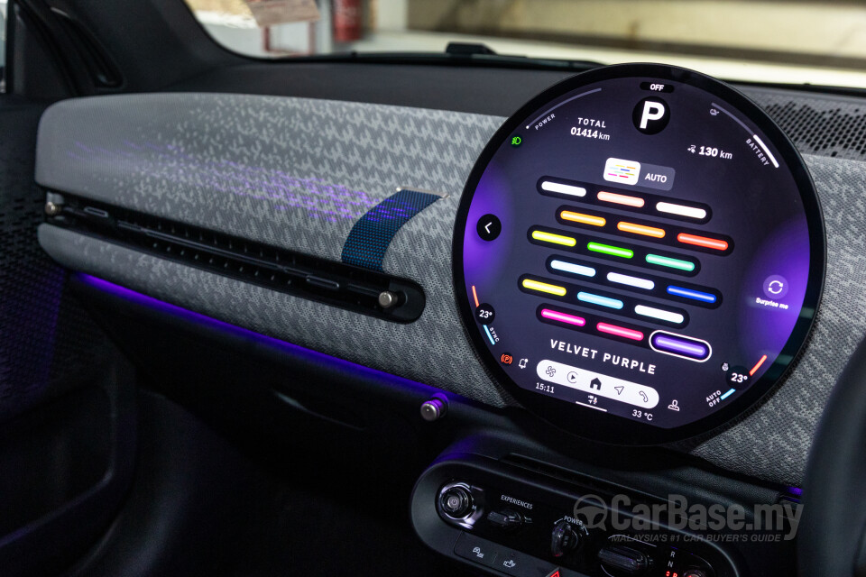 MINI Electric J01 (2024) Interior