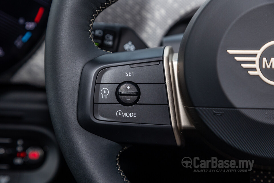 MINI Electric J01 (2024) Interior
