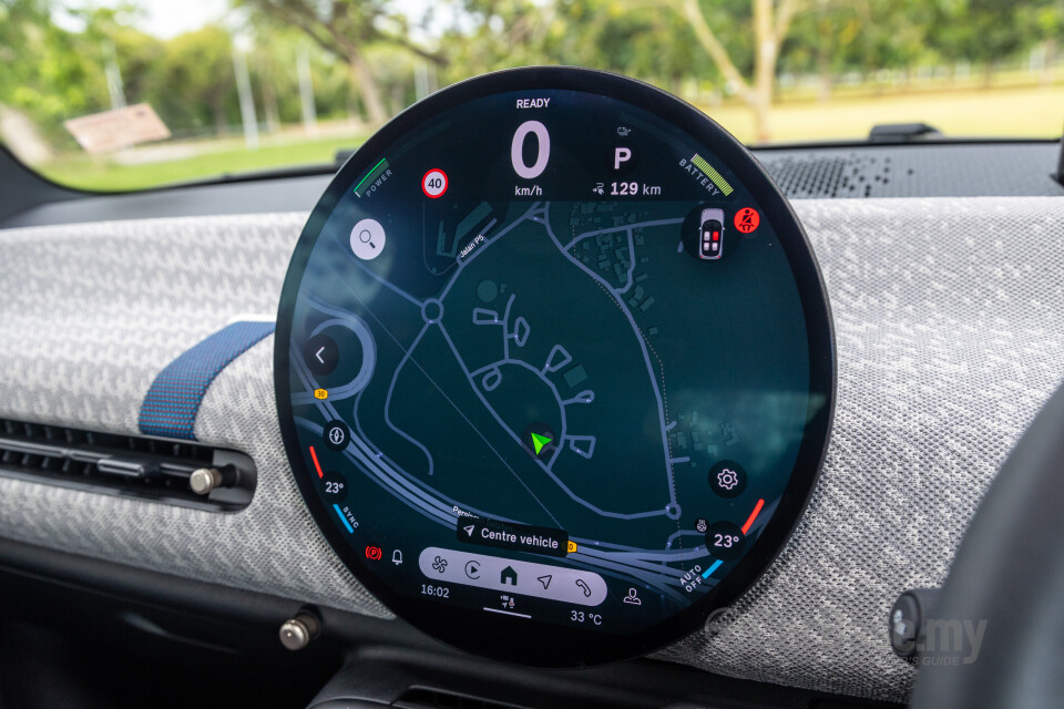 MINI Electric J01 (2024) Interior