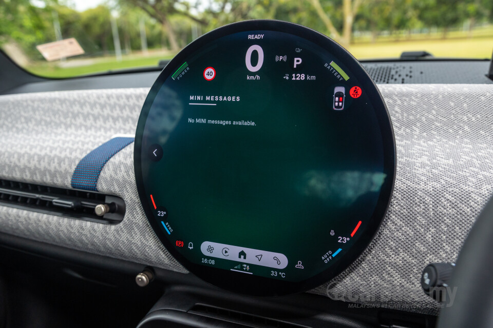 MINI Electric J01 (2024) Interior