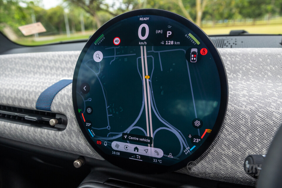 MINI Electric J01 (2024) Interior