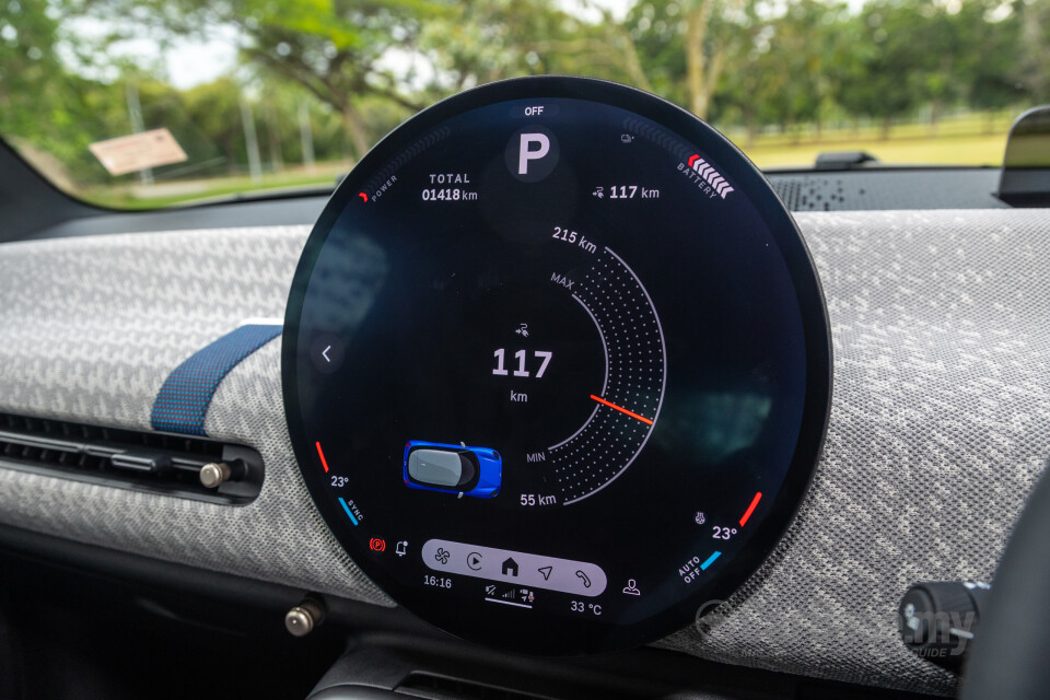 MINI Electric J01 (2024) Interior