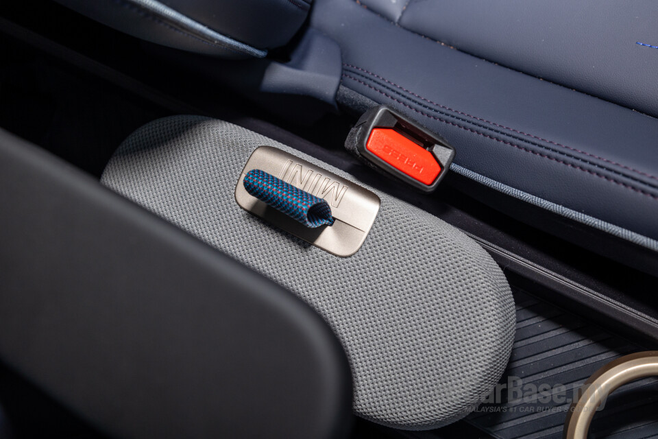 MINI Electric J01 (2024) Interior