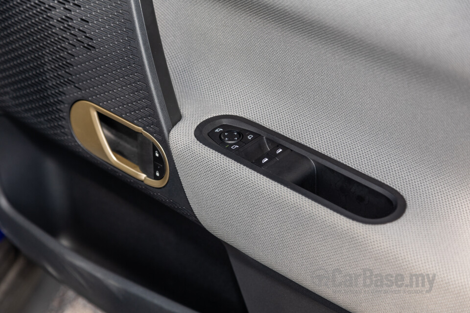 MINI Electric J01 (2024) Interior