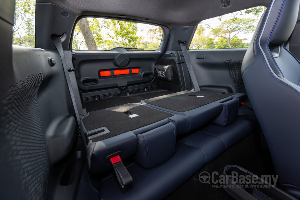 MINI Electric J01 (2024) Interior