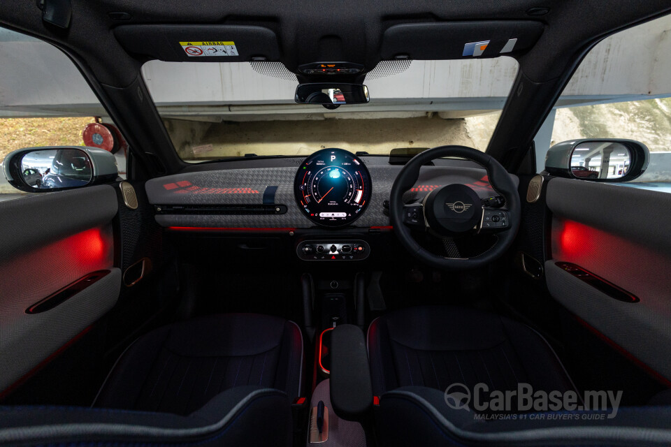 MINI Electric J01 (2024) Interior