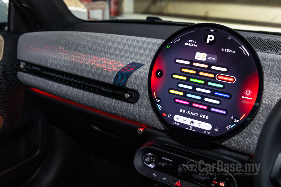 MINI Electric J01 (2024) Interior
