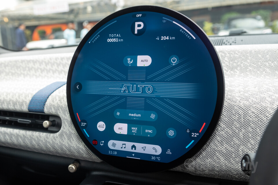 MINI Electric J01 (2024) Interior