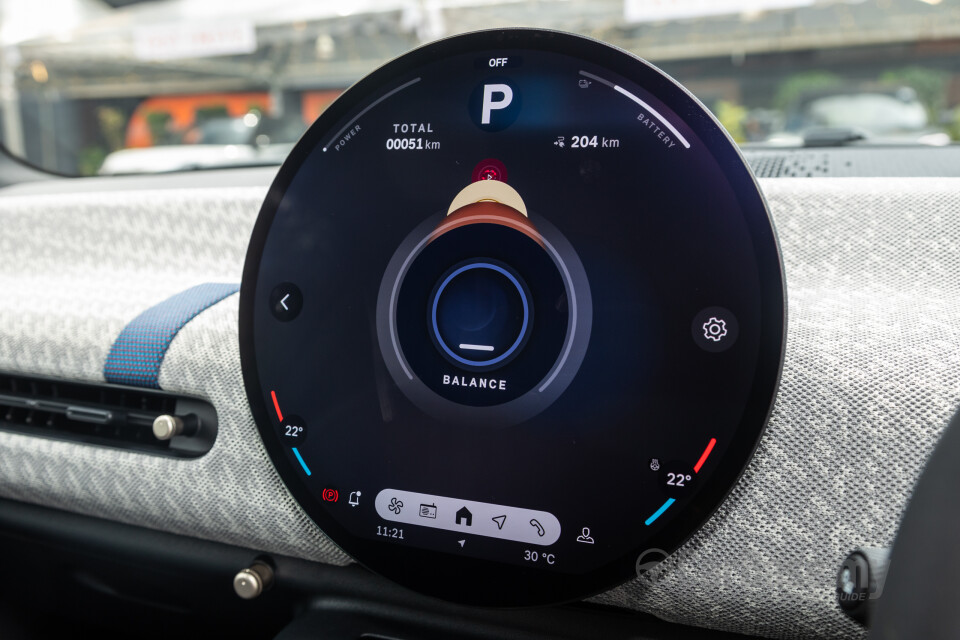 MINI Electric J01 (2024) Interior