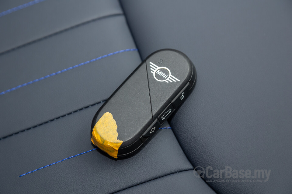 MINI Electric J01 (2024) Interior