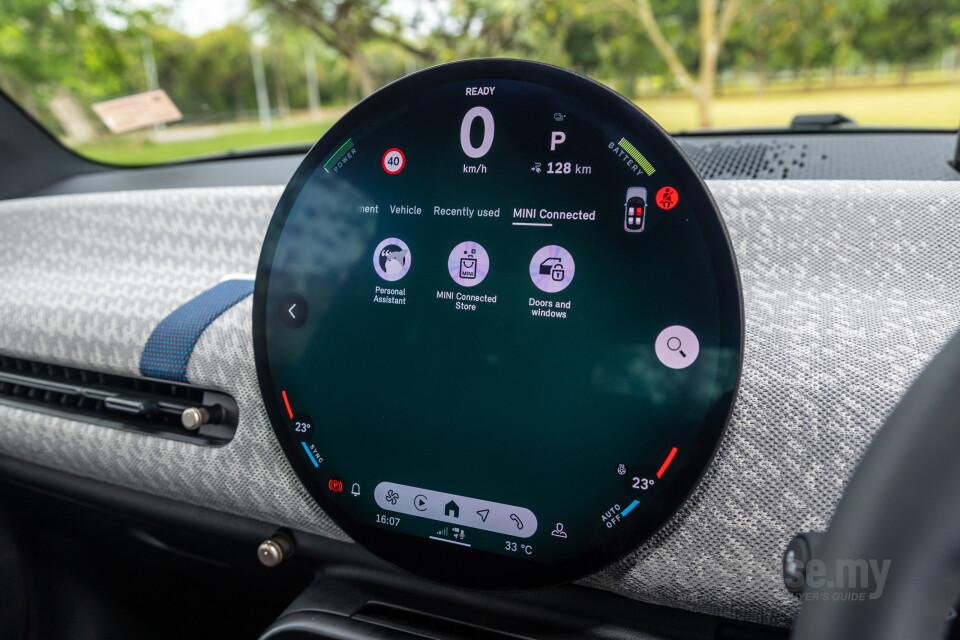MINI Electric J01 (2024) Interior