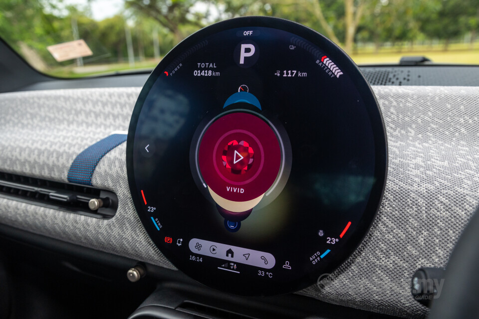 MINI Electric J01 (2024) Interior